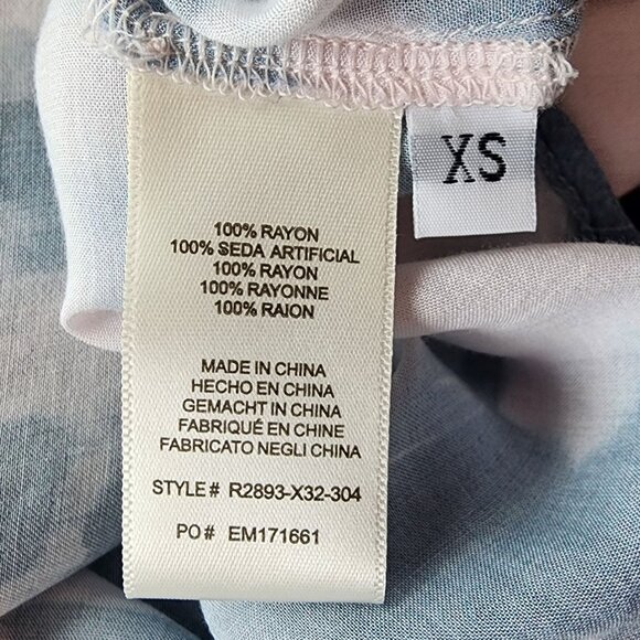 Anthropologie Cloth & Stone Womens XS Top Classic Button Down Blue Pink - Picture 7 of 9